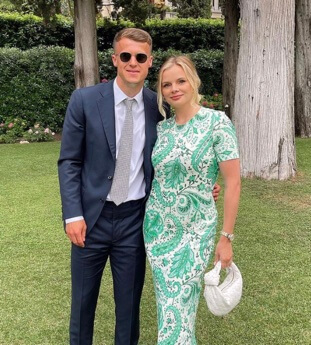 Amelia Goldman with his wife, Solly March.